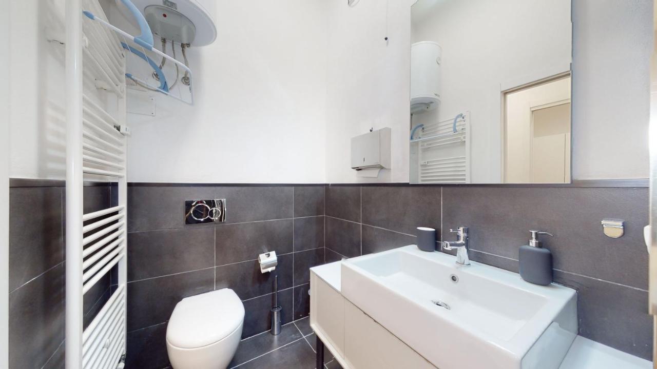 Sahi - Dei Dell'Olimpo Apartments Porta Romana ミラノ エクステリア 写真